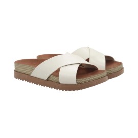 Moleca Sandlia Tratorada Feminina Formato Em X REF5500215